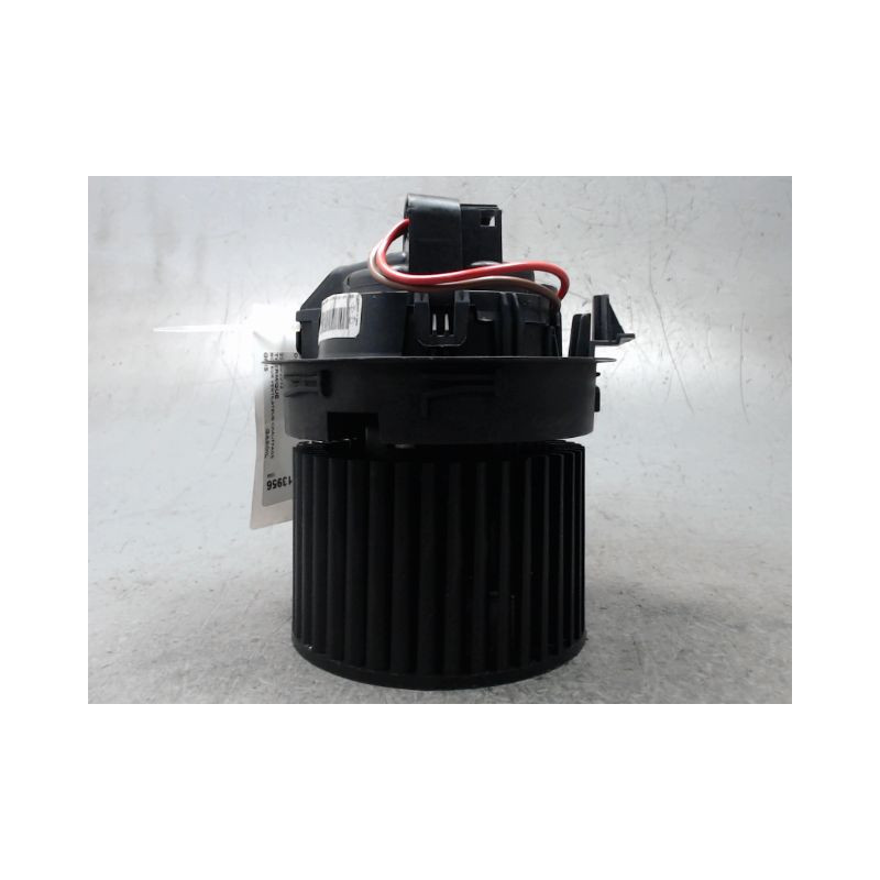 MOTEUR VENTILATEUR CHAUFFAGE DACIA SANDERO