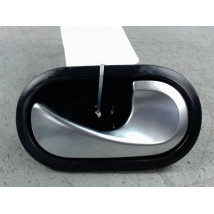 POIGNEE INTERIEURE PORTE AVANT DROIT RENAULT TWINGO