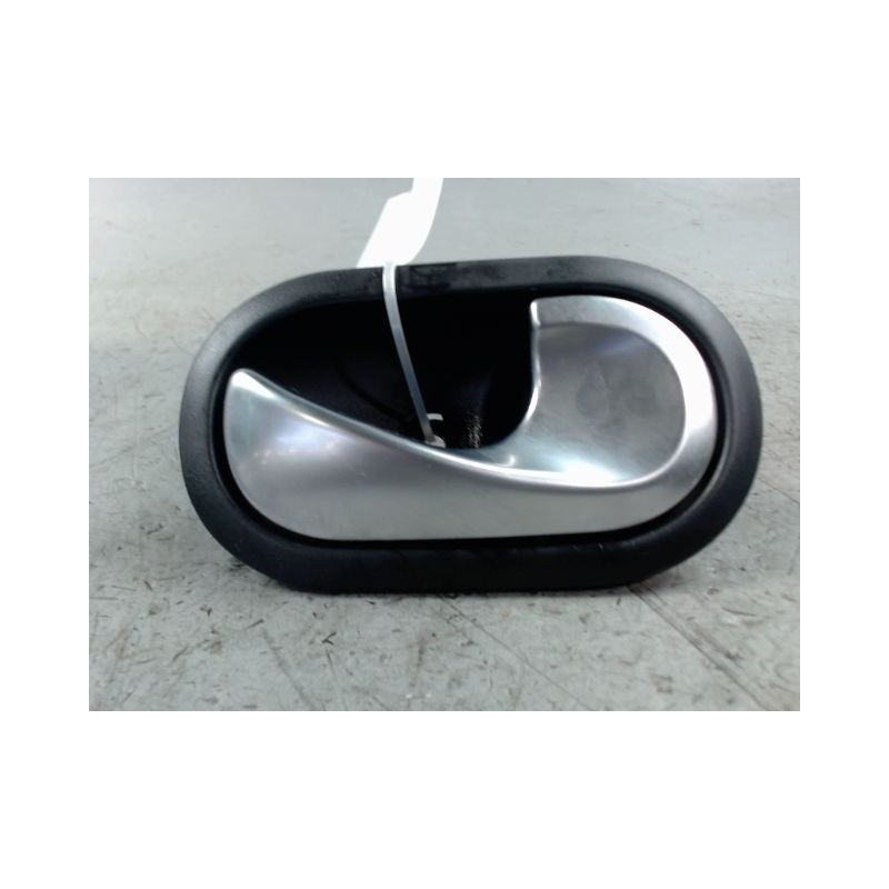 POIGNEE INTERIEURE PORTE ARRIERE DROIT RENAULT TWINGO