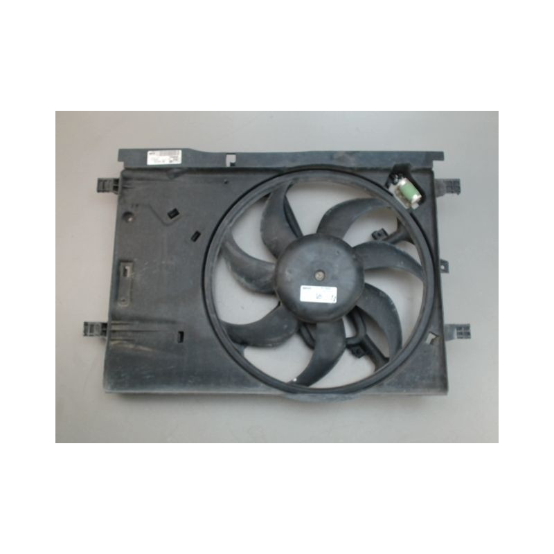 MOTEUR VENTILATEUR RADIATEUR OPEL CORSA
