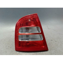 FEU ARRIERE GAUCHE  SKODA OCTAVIA 2000-