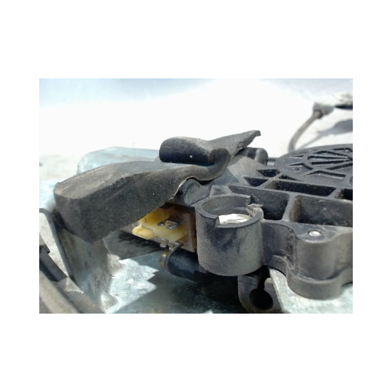 MECANISME+MOTEUR LEVE-GLACE AVANT DROIT SKODA OCTAVIA 2000-