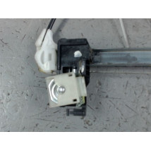 MECANISME+MOTEUR LEVE-GLACE ARRIERE DROIT MAZDA MAZDA 3  5P