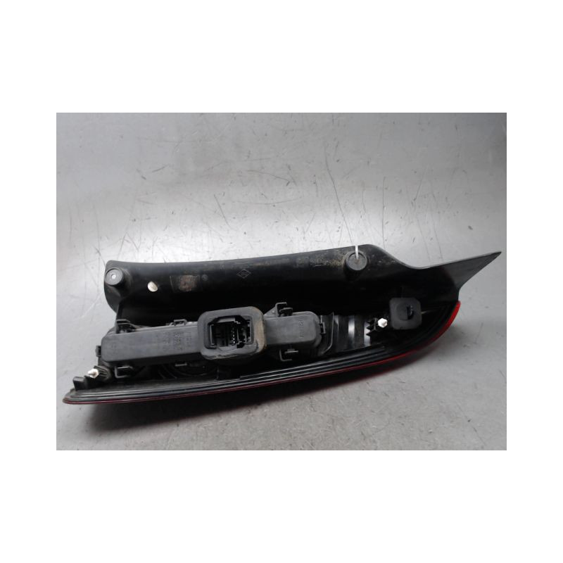FEU ARRIERE GAUCHE  RENAULT ESPACE 2006-