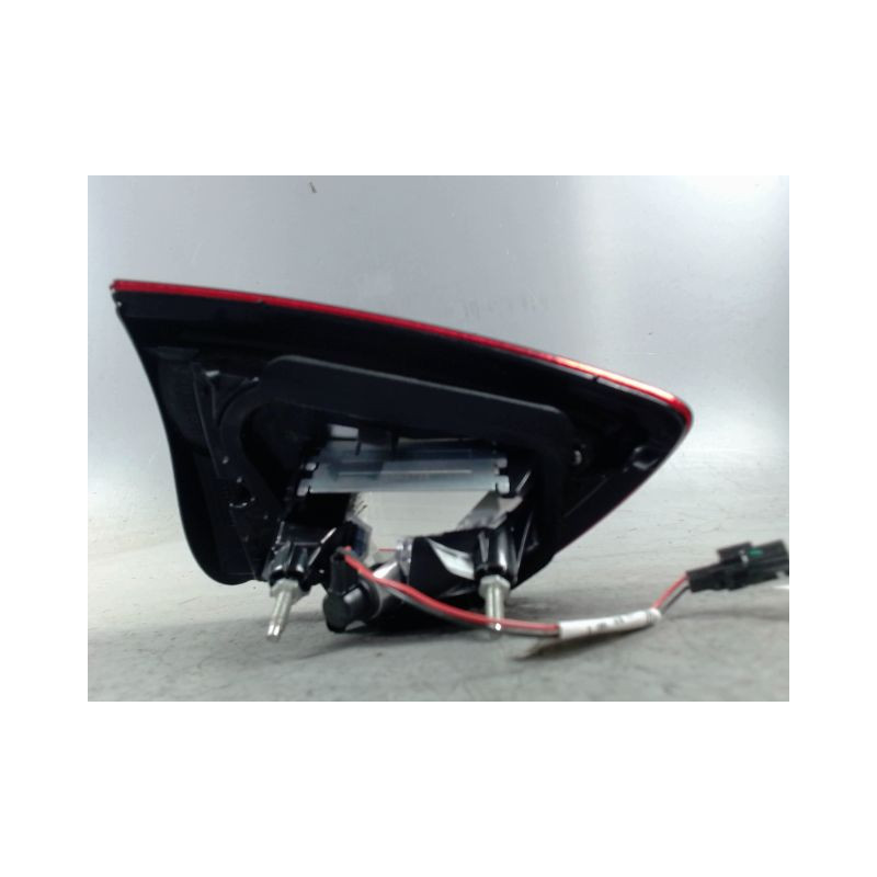 FEU ARRIERE INTERIEUR DROIT RENAULT CLIO IV