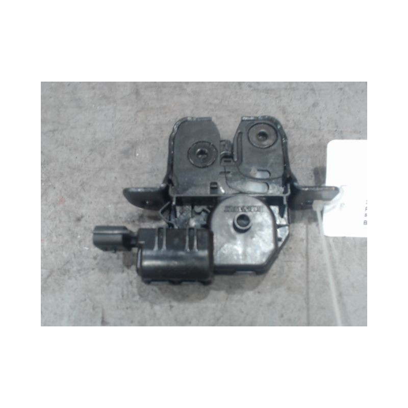SERRURE HAYON  RENAULT CLIO