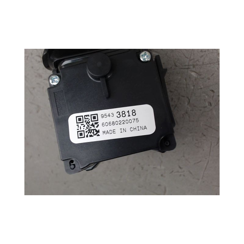 COMMANDE ESSUIE GLACE OPEL CORSA