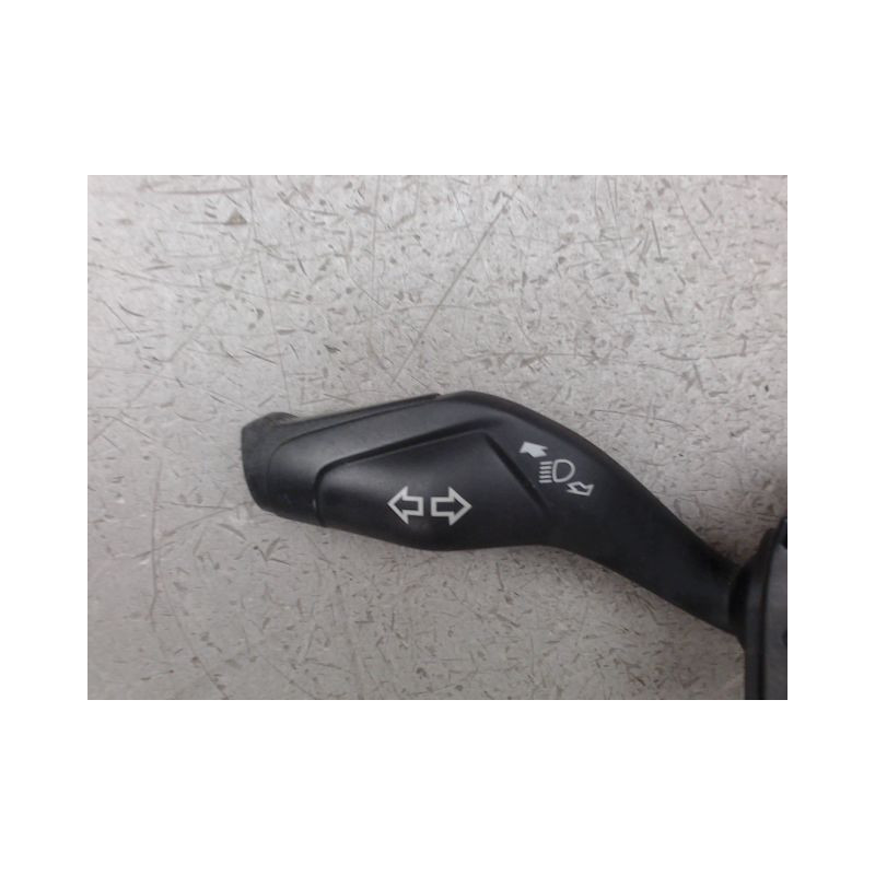 COMMANDE CLIGNOTANT FORD FOCUS