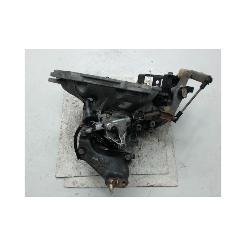 BOITE A VITESSE MECANIQUE GM DAEWOO NUBIRA BERL. II 2003-2004 1.6