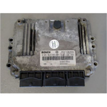 CALCULATEUR MOTEUR RENAULT MASTER
