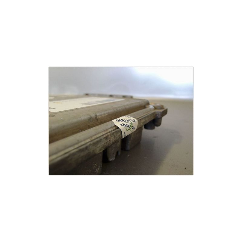 CALCULATEUR MOTEUR RENAULT MASTER