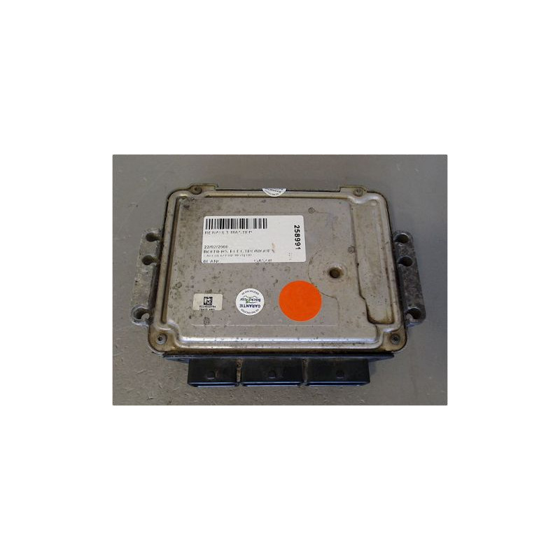 CALCULATEUR MOTEUR RENAULT MASTER