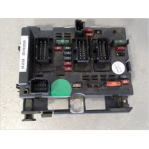 BOITE A FUSIBLES PEUGEOT 307