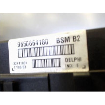 BOITE A FUSIBLES PEUGEOT 307