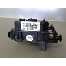 BOITE A FUSIBLES PEUGEOT 206