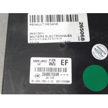 BOITE A FUSIBLES RENAULT MEGANE