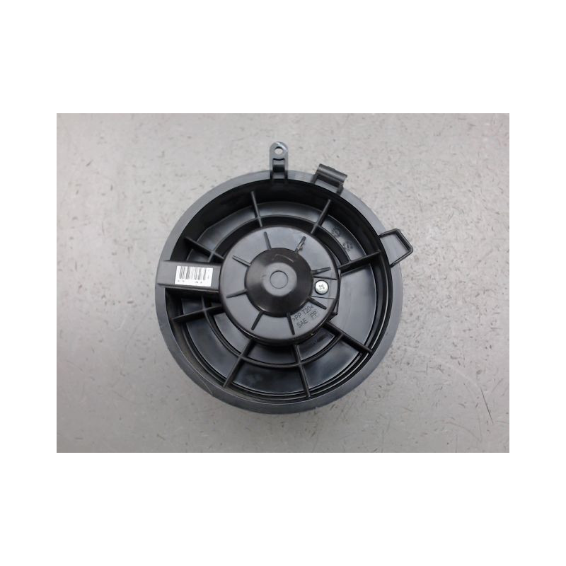 MOTEUR VENTILATEUR CHAUFFAGE NISSAN QASHQAI