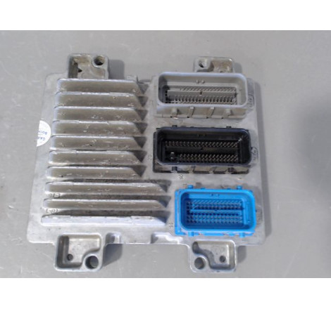 CALCULATEUR MOTEUR