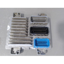 CALCULATEUR MOTEUR OPEL CORSA