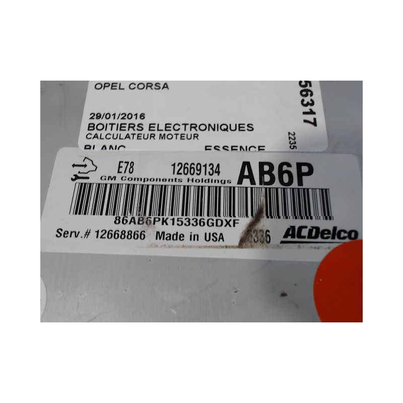 CALCULATEUR MOTEUR OPEL CORSA