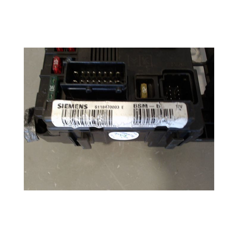 BOITE A FUSIBLES CITROEN C3