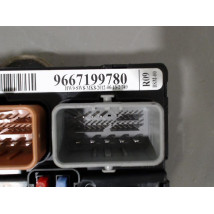 BOITE A FUSIBLES CITROEN C3