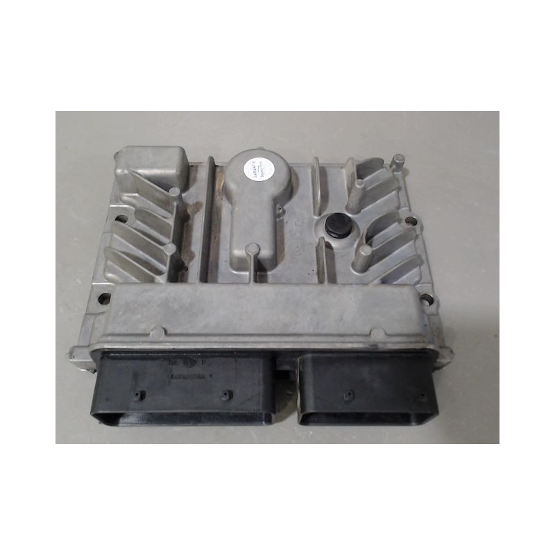 CALCULATEUR MOTEUR OPEL ASTRA