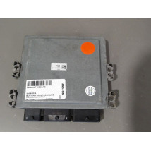 CALCULATEUR MOTEUR RENAULT MEGANE