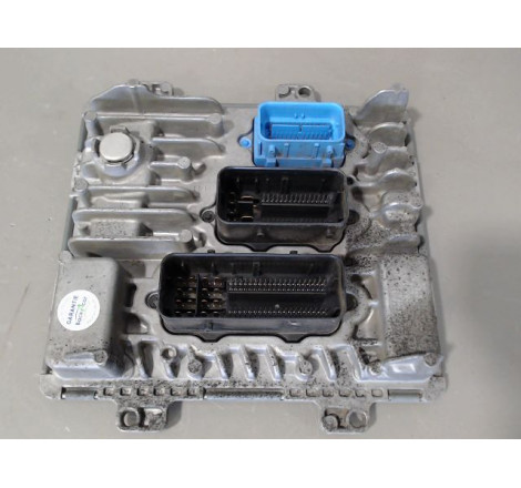 CALCULATEUR MOTEUR