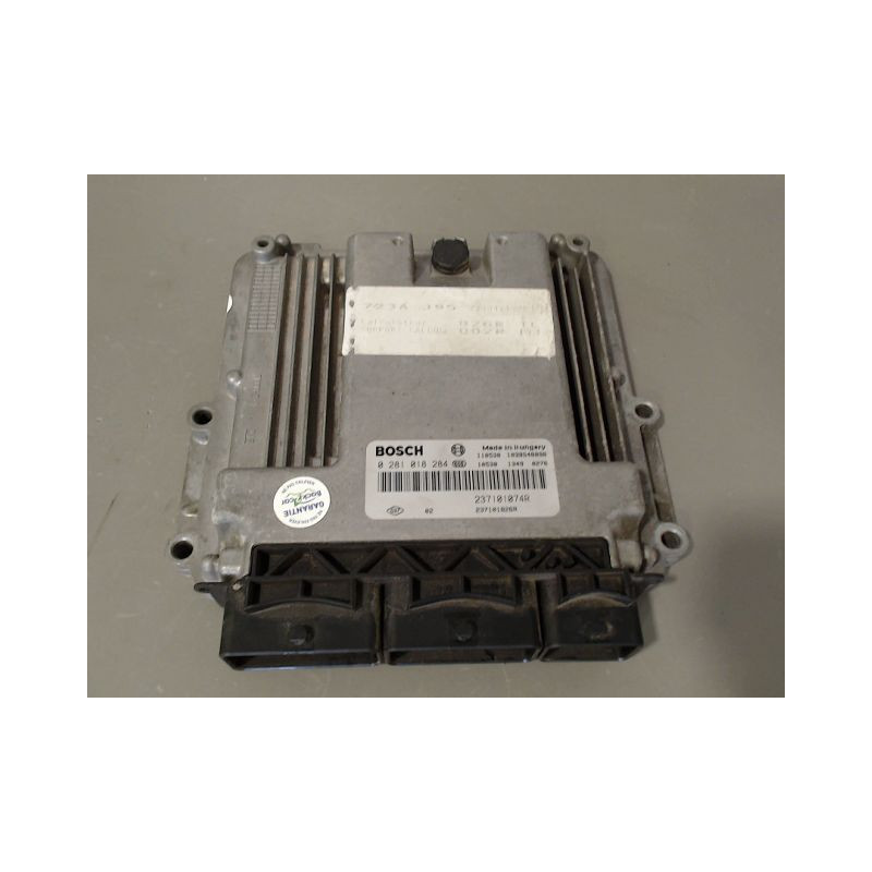 CALCULATEUR MOTEUR RENAULT MEGANE