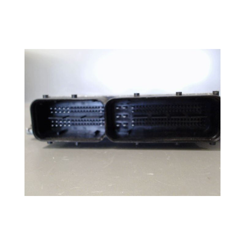 CALCULATEUR MOTEUR VOLKSWAGEN POLO