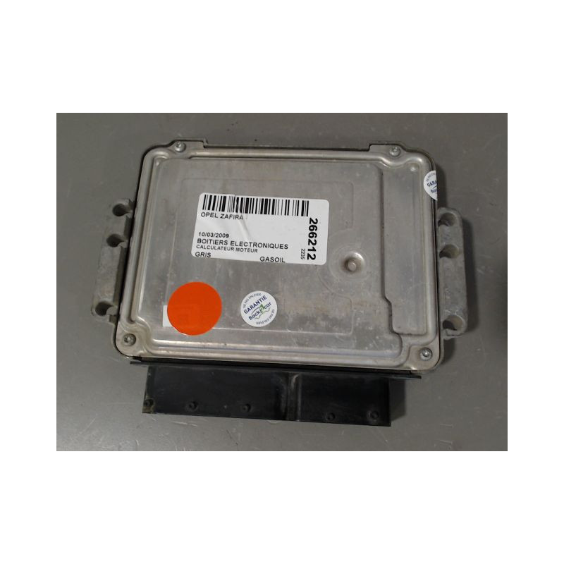 CALCULATEUR MOTEUR OPEL ZAFIRA