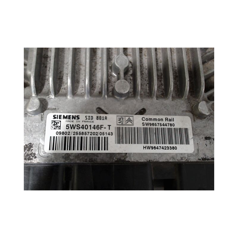 CALCULATEUR MOTEUR PEUGEOT PARTNER