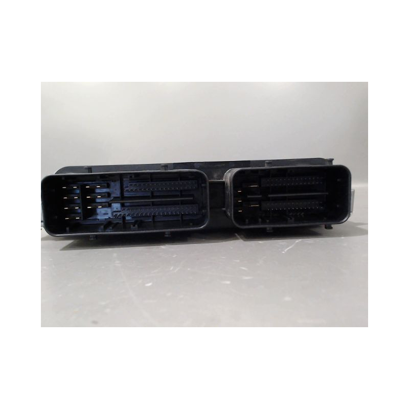 CALCULATEUR MOTEUR OPEL MERIVA
