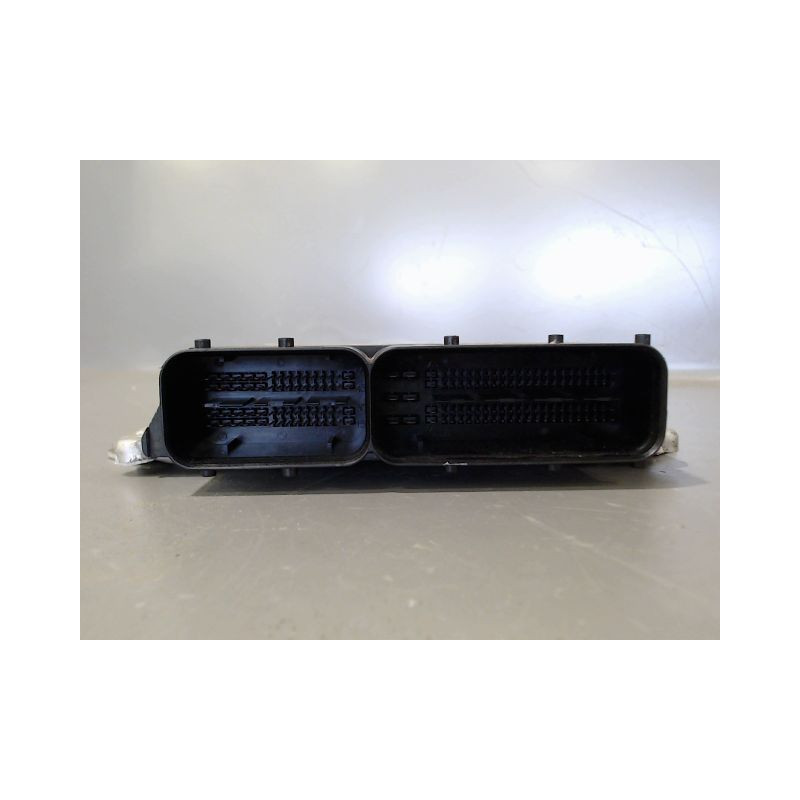 CALCULATEUR MOTEUR FIAT PUNTO