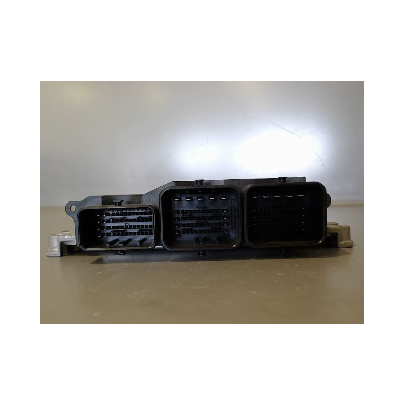 CALCULATEUR MOTEUR CITROEN BERLINGO