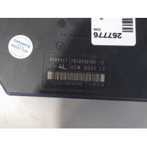 BOITE A FUSIBLES RENAULT MEGANE
