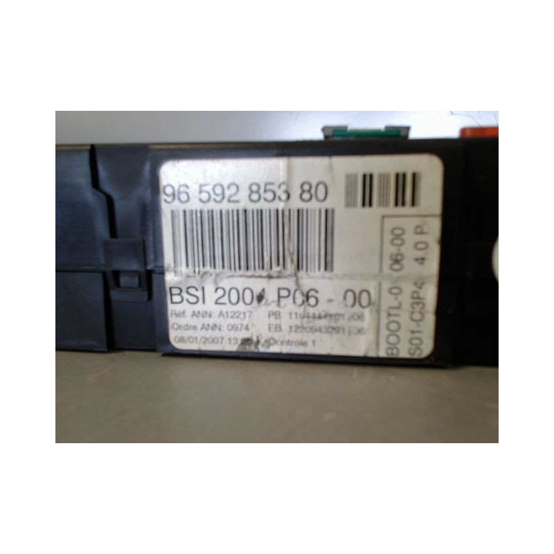 BOITIER GESTION HABITACLE PEUGEOT 207