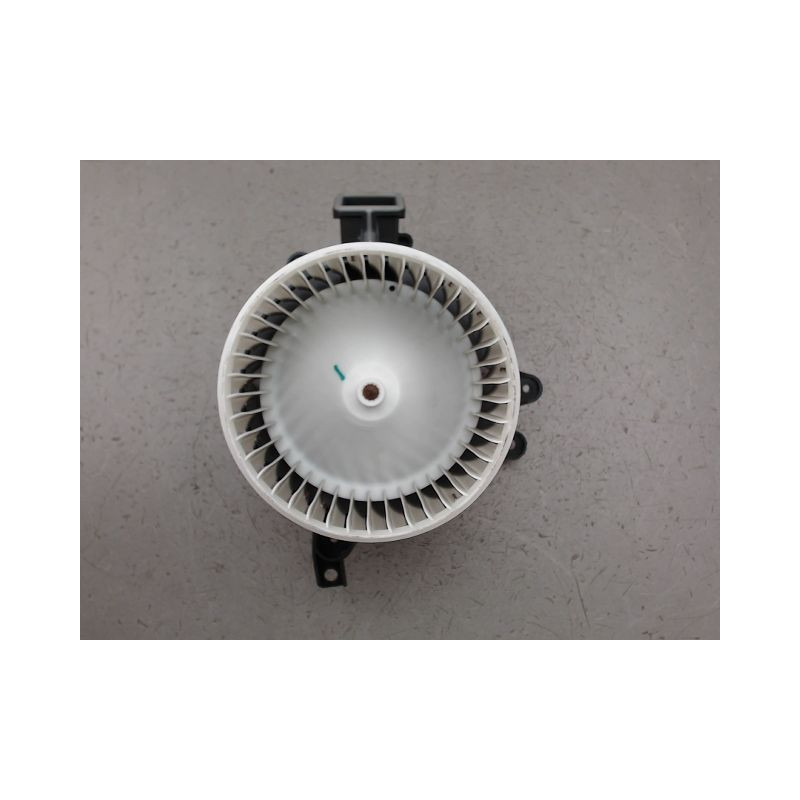 MOTEUR VENTILATEUR CHAUFFAGE FIAT 500X