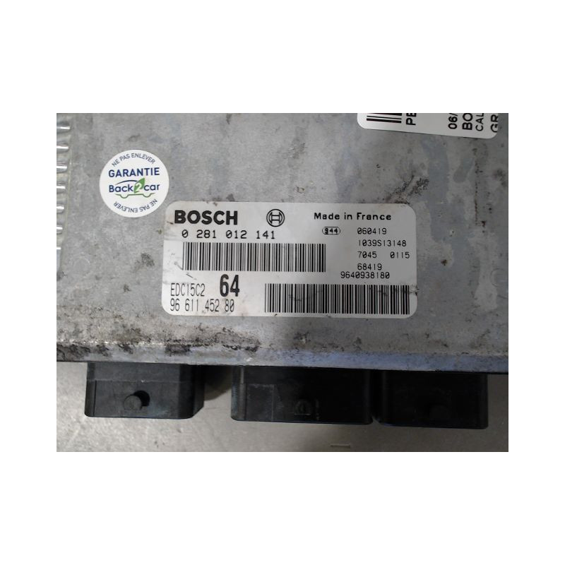 CALCULATEUR MOTEUR PEUGEOT 807