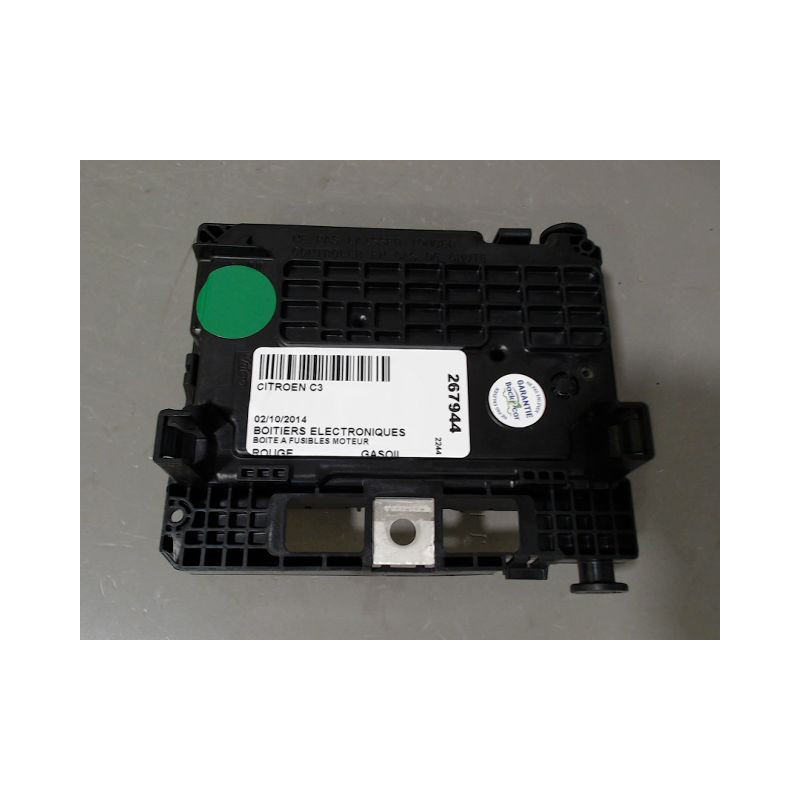 BOITE A FUSIBLES CITROEN C3