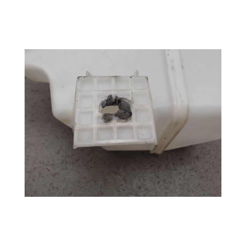 RESERVOIR LAVE-GLACE AVANT OPEL CORSA