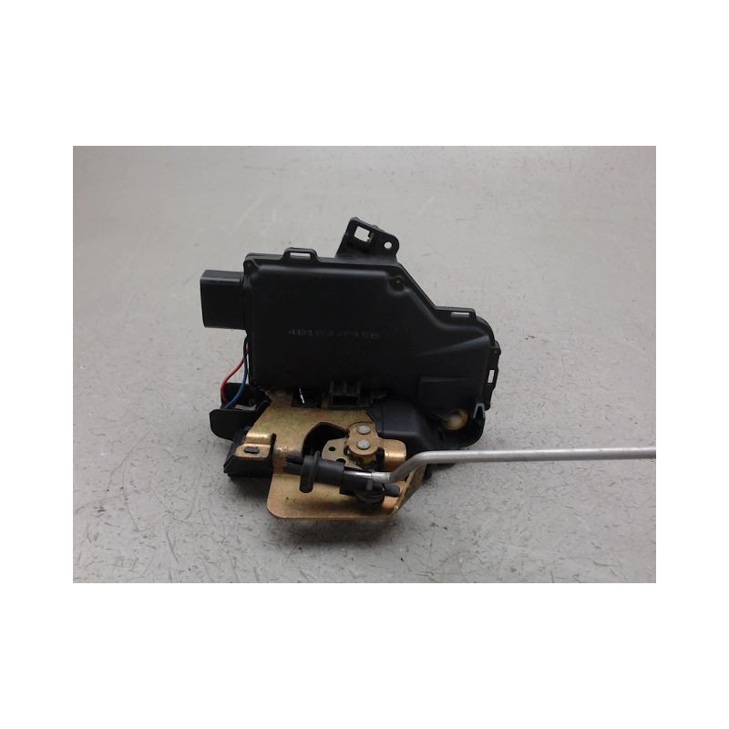 SYSTEME CONDAMNATION AVANT GAUCHE AUDI A4