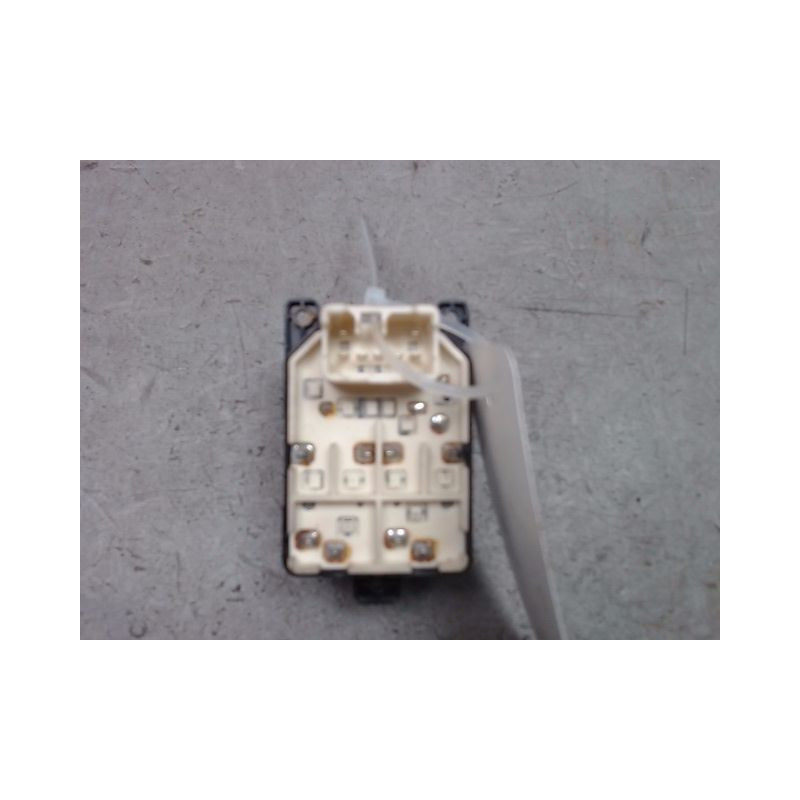 COMMANDE LEVE-GLACE PORTE AVG KIA PICANTO