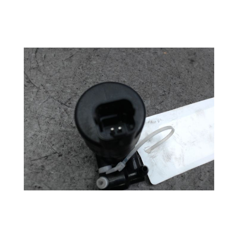 POMPE LAVE-GLACE AVANT PEUGEOT 208