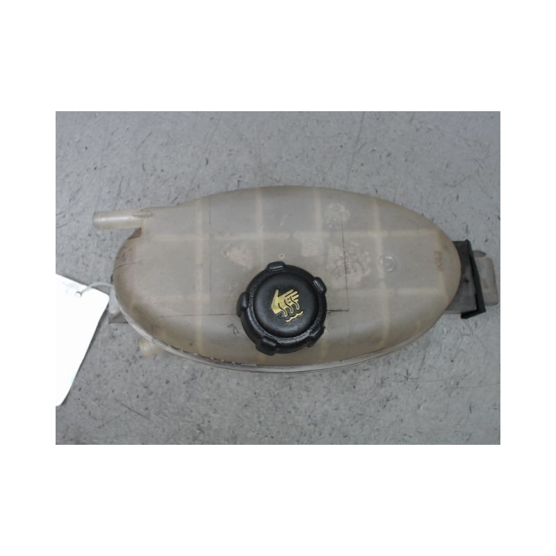 VASE EXPANSION NISSAN PRIMASTAR