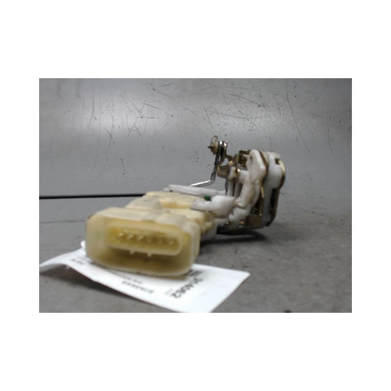 SYSTEME CONDAMNATION AVANT GAUCHE TOYOTA YARIS 2003-