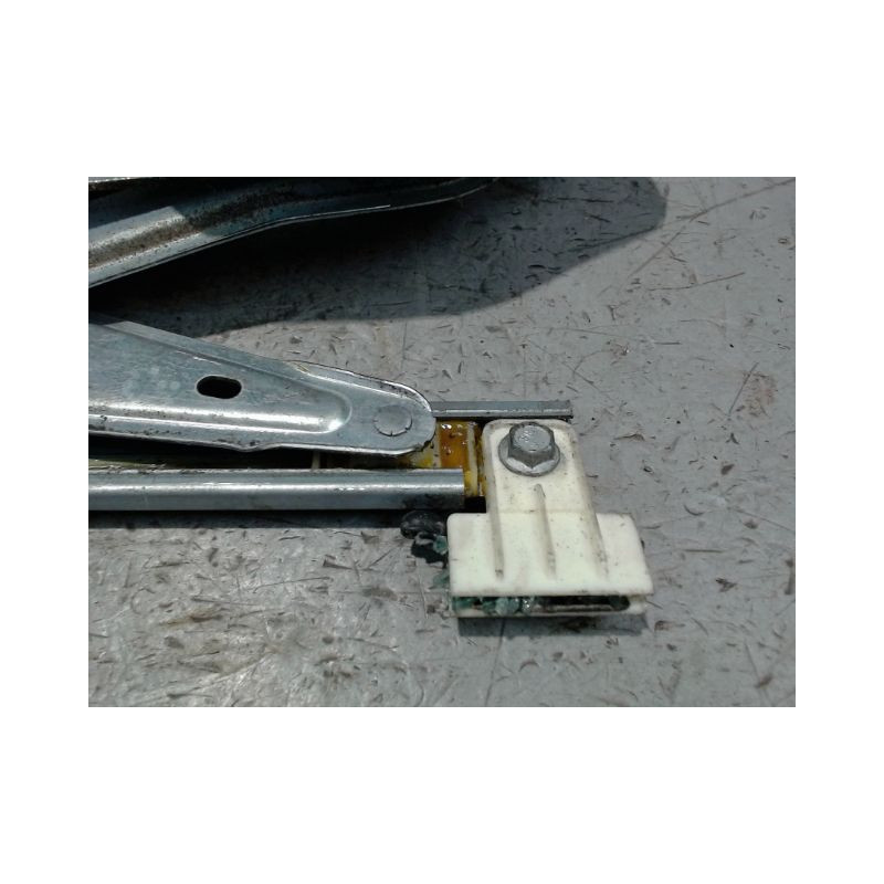MECANISME+MOTEUR LEVE-GLACE AVANT DROIT RENAULT MEGANE III 2008-