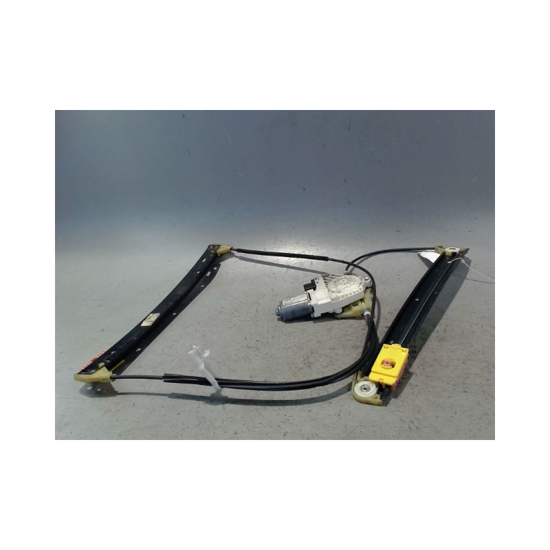 MECANISME+MOTEUR LEVE-GLACE AVANT DROIT AUDI A6