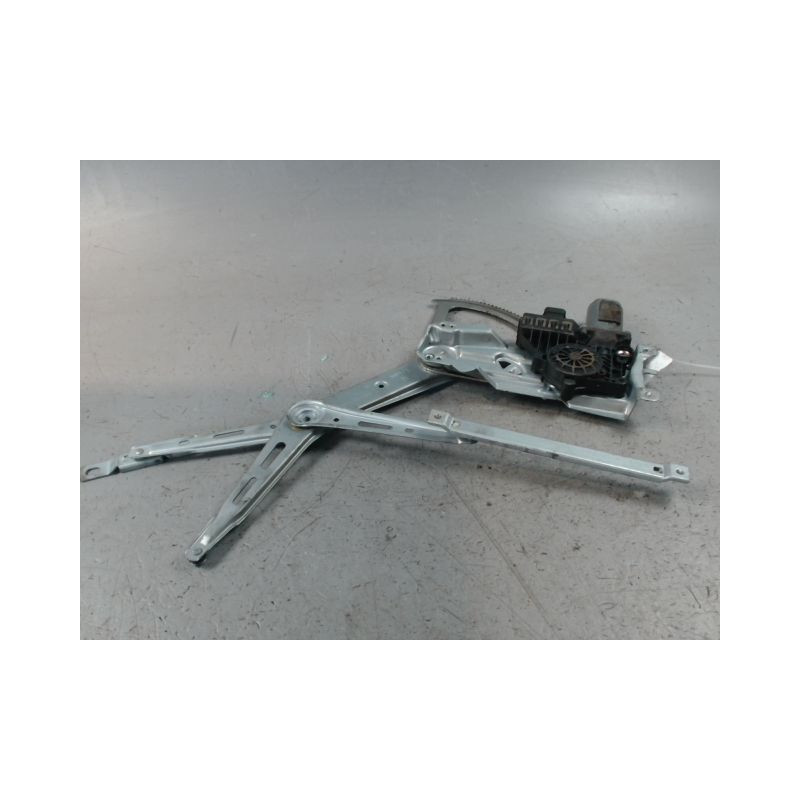 MECANISME+MOTEUR LEVE-GLACE AVANT DROIT OPEL ZAFIRA
